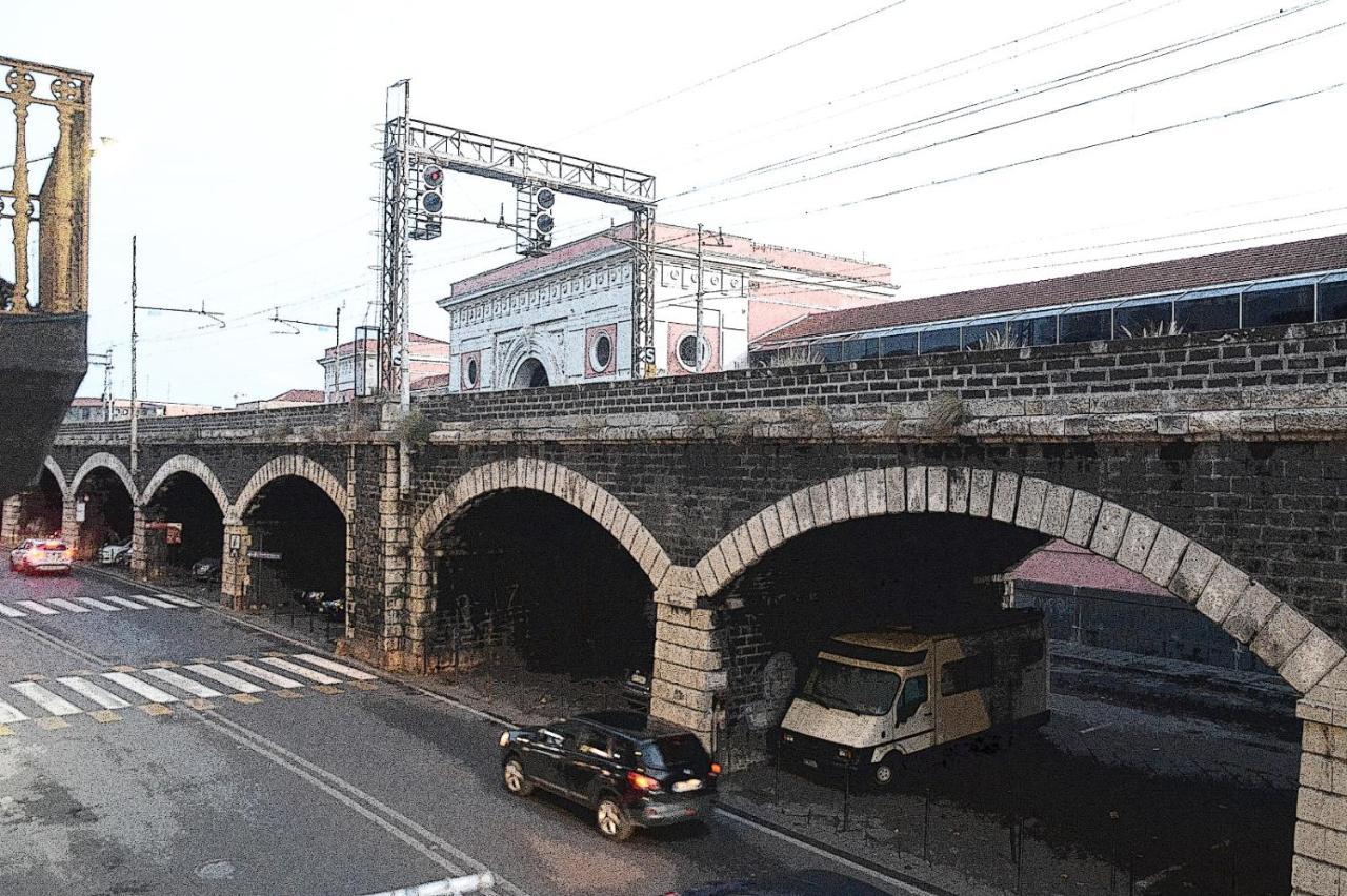 B&B Sotto Gli Archi คาตาเนีย ภายนอก รูปภาพ